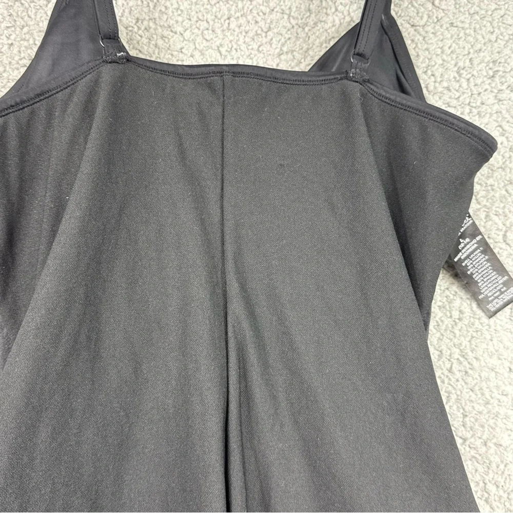 Elegant Black‎ One-Piece Swimsuit